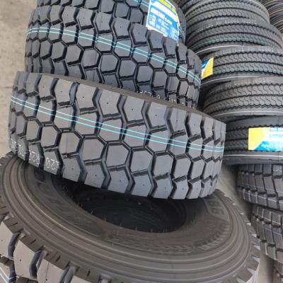 China Road Condition 6.50R16-12PR New Drive Tread Pattern TAITONG Brand TBR Truck Tire for sale