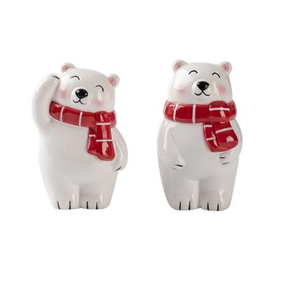 China Beautiful And Useful Spice Shakers Polar Bear Shape Salt And Pepper Ceramic Shakers for sale