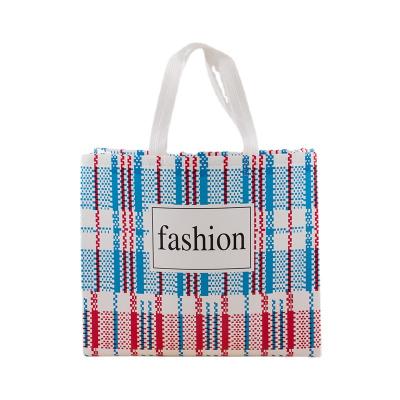 China Eco - Friendly Custom Outdoor Fashion Grocery Bag Tote Bag Nonwoven Fabric Handbag for sale