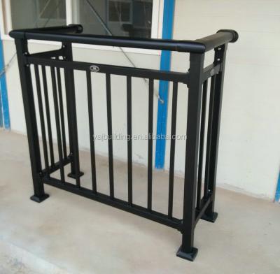 China Modern Different Style Power Coated Steel Railing for sale