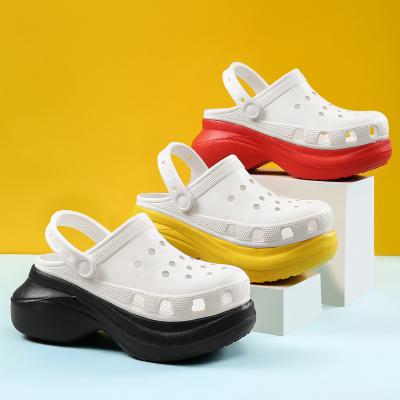 China Double color grill garden shoe fashion ladies waterproof eva clog shoes women clogs hollow hole shoes wholesale breathable EVA home sandals for sale