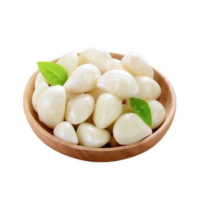 China 2021 new culture fresh fresh peeled garlic cloves vacuum packing chinese garlic skin wholesale export for sale