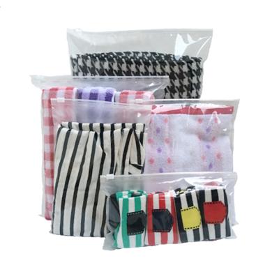 China Recyclable Stain PE Zipper Plastic Bag For Clothes Packaging Bags High Quality Printing With Your Logo for sale