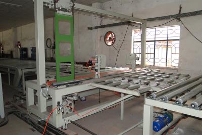 China High Capacity Low Pressure PU Foam Making Machine With Siemens Motor for sale