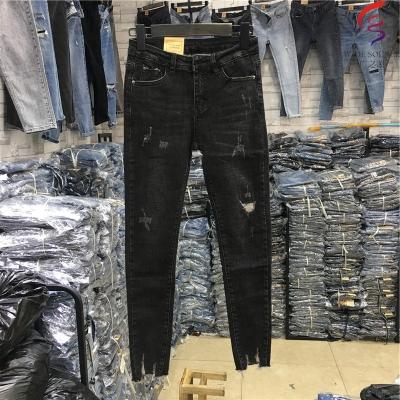 China COTTON women jeans pants GZY clearance stock lots wholesale mixed design women jeans mixed styles high quality low price for sale