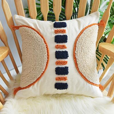 China PORTABLE Nordic Moroccan Embellished Pillow Case Handmade Cover Embroidered Tassel Woven Cotton Cushion Cover for sale