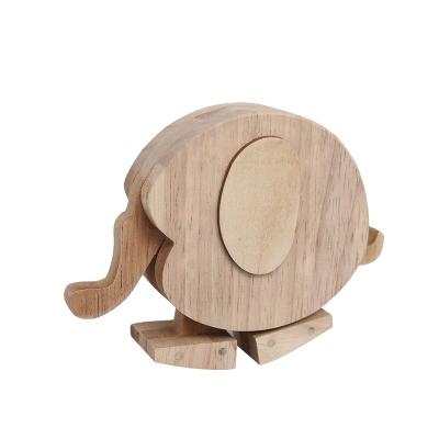 China Europe Peppa and elephant wooden toy, creative wood crafts, living room bedroom decoration for sale