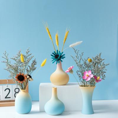 China Nordic simple creative minimalist luxury flower arrangement dried flower d living room TV cabinet vase dining room table light INS desktop light small for sale