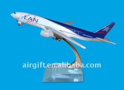 China Europe Metal Material Scale 1:400 B767 LAN Aircraft Model for sale