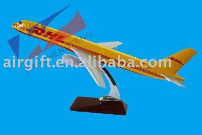 China PROMOTIONAL PRODUCTS Europe B757 DHL FLAT MODELS SIZE DESKTOP MODEL CARGO FLAT PLANE AIRPLANE MODEL for sale