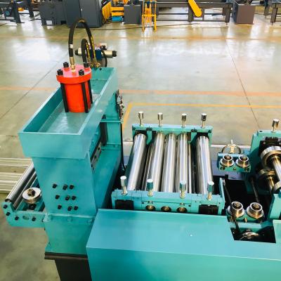 China Hotels Z120-Z300 Full Auto Z Purlin Roll Forming Machine for sale