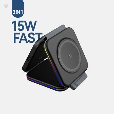 China Smart Magnetic Mobile Phone 3-in-1 Mobile Phone Wireless Charger Protection to Watch 10w 15w Smart Fast Charging Foldable Charger for sale