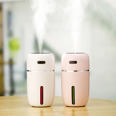 China 200ML Car Mist Mini Easy Home Ultrasonic Air Aroma Humidifier for sale