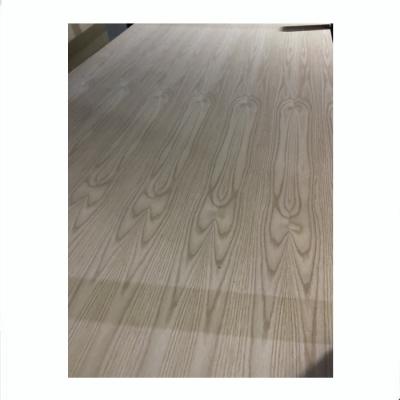 China Traditional Wholesale Customizable Red Oak Veneered MDF For Commercial Furnichure Sheet for sale