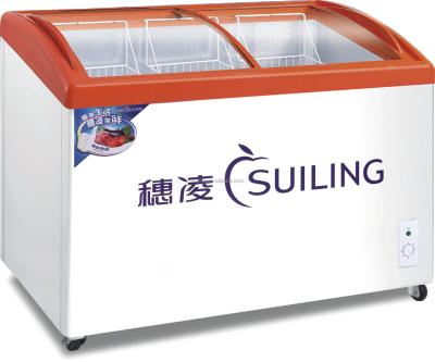 China SUILING 330L Hotel Manufacturer Supply Convenience Store Ice Cream Display Showcase Curved Glass Freezer WD4-337H for sale