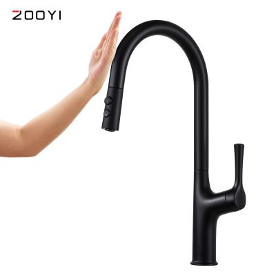 China ZOOYI Sense Faucets New Design Modern Automatic Sensor Touch Kitchen Sink Faucets Tap With Pull Down Sprayer for sale