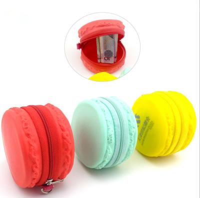 China Fashion Macaron Silicone Coin Clips Silicone Pocket Purse Coin Bag Custom Fancy Purse Minimum Money Purse for sale