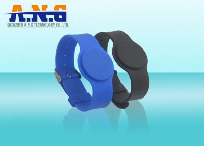 China Watch Style Silicone Rfid Enabled Wristbands 125Khz For Swimming Pool for sale