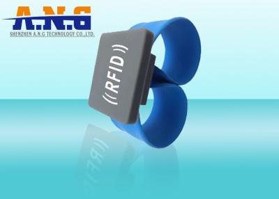 China Contactless Rfid Silicone Slap Bracelet / Waterproof Custom Slap Wristbands for sale