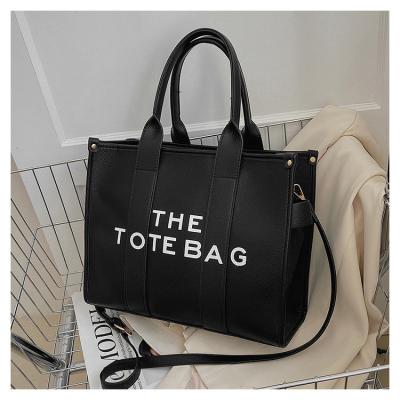 China 2023 Fashion Brand Handbags Hot Popular Luxury Women PU Shoulder Tote Bag High Quality Leather Bag For Women for sale