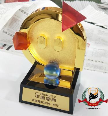 China Custom China and Enamel Decoration Metal Souvenirs Cup Trophy Souvenir Awards for sale