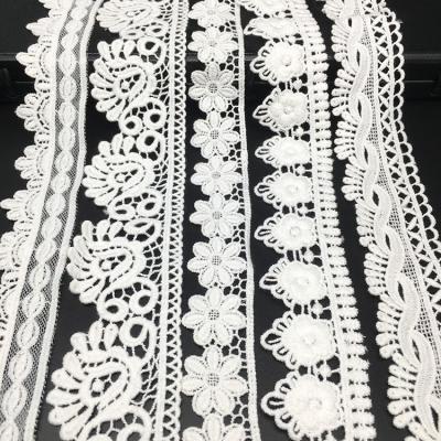 China 100% Trim or Cotton Water Soluble Lace Ribbon Guipure Lace Sewing Fabric Warp DIY Garment Textiles Knitting Home Accessories for sale