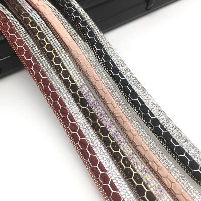 China Fashion 2021 New Custom 3D Eco-friendly Clothes Iron On Crystal Stripe Banding Chain Hot Fix Rhinestone Trimmings For Apparel Decoration for sale