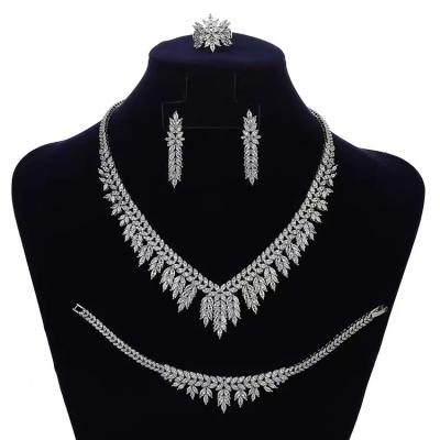 China Wholesale Fashion Woman Jewelry Set AAA CLASSIC Cute Zircon Stone Set for sale