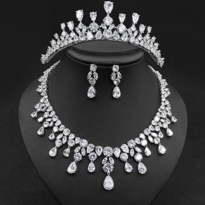 China CLASSIC Luxury Bridal Wedding Accessories High-Grade Zircon Necklace Earrings Crown Headdress for sale