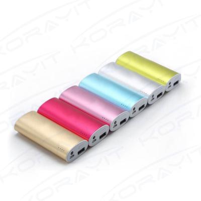 China China Manufacturer Oval 5200mah Portable Mobile Power Bank with LED Flashlight Gifts for sale