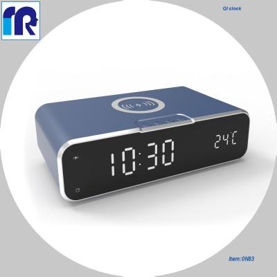 China Antique Style Table Clock with Qi-Charging, Wireless Clock and Charging, Digital Alarm Clock Qi Charging for sale