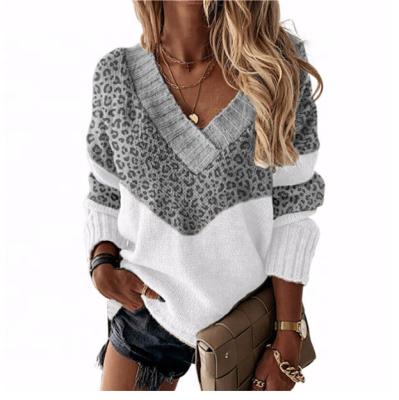 China Breathable Hot Selling Women Fall Winter Leopard Print V Neck Pullover Sweaters for sale