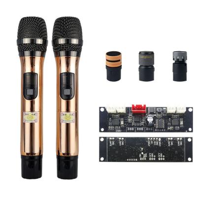 China Professional headset microphone UHF wireless microphone for singing and recording for best mobile use in commercial joint stage performance for sale