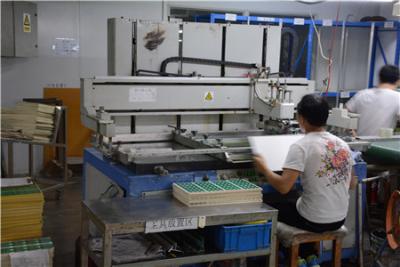 China Manufacturers of Screen Printing Machines for Graphics Industrial and Textile Printing for sale