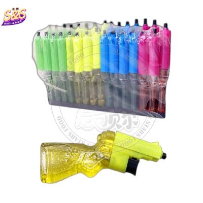 China Promotional Toys Mixed Color Fruity Sour Water Spray Toy Gun Acid Candy for sale