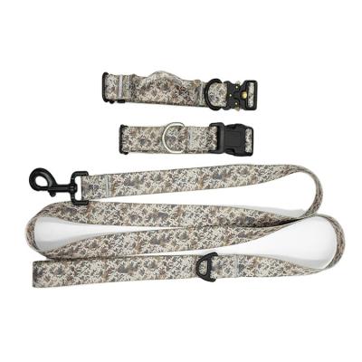 China Double Buckle DETACHED Army Dog Thick Military Zinc Alloy Nylon Nylon Pet Collar For Dog for sale