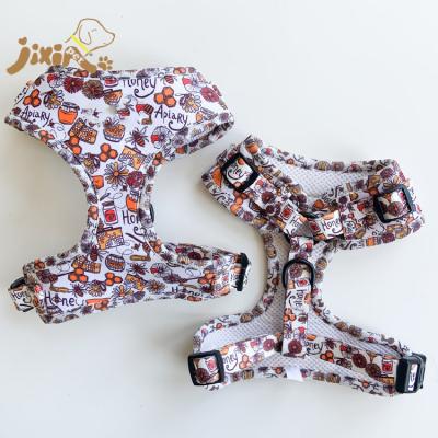 China Padded No Pull Custom Design Soft Mesh Padded Breathable Pet Cat Harness for sale