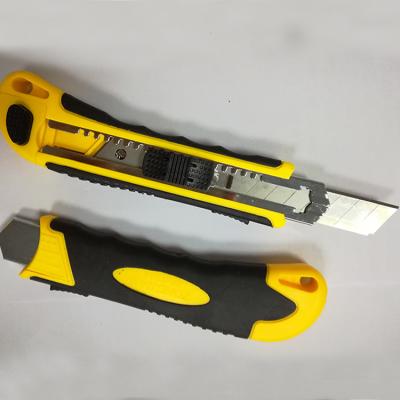 China Three Working Blades UTILITY KNIFE Utility Knife , Automatic Retractable Utility Knife With Logo Card for sale