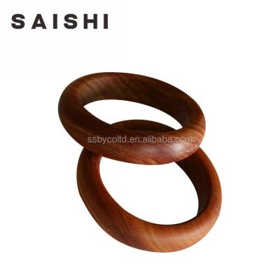 China 2020 CLASSIC High Grade Wood Jewelry Natural Handmade Wooden Bracelet for sale