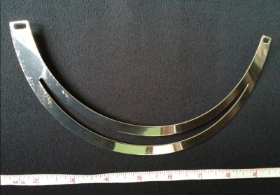 Chine Collier à chaînes de métaux lourds de grande mode volumineuse de cercles, colliers lourds en métal de collier à vendre