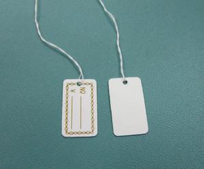 China Simple Custom Clothing Hang Tags , Durable Vinyl apparel garment hang tags for sale