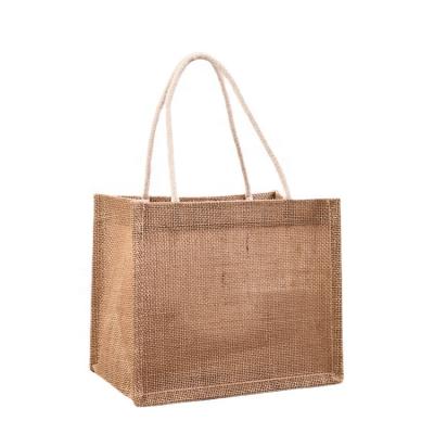 China Recyclable Natural Color Custom Logo Jute Folding Shopping Tote Bag With Pouch for sale