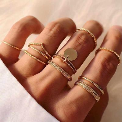 China FASHIONABLE Twist Gold Color Punk Rings Finger Shape Thin Rings For Women Party for sale