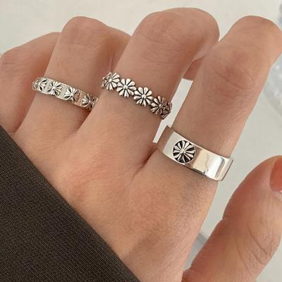 China 2021 Women's Silver Plated Flower Rings Trend Opening Jewelry 925 Brass Jewelry 17KM High Quality TRENDY for sale