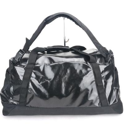 China Designer Travel Bag Large Capacity Luggage Waterproof Outdoor Waterproof Outdoor Bags for sale