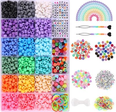 China Painting Crystal Glue DIY Set 2600 Pcs 9mm Flat Round Spacer Polymer Beads For Jewelry Making Bracelets Necklace Heishi Craft DIY Clay Bead Kit for sale