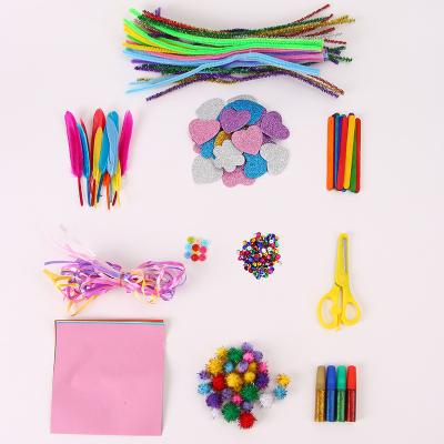 China Improve Kid's Ability DIY Craft Kit Pipe Cleaners Pom Poms ButtonsSequins Manual Handmade Educational Children's Art And Craft Supplies for sale