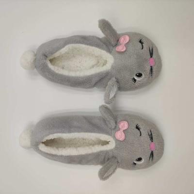 China Fashion\comfortable\warm ladies slipper, with animal face with anti-slip on the botom bowknot for sale