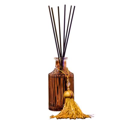 China OEM Toilet Tassel Reed Diffuser Set With Fiber Aroma Sticks Home Fragrance Diffuser for sale