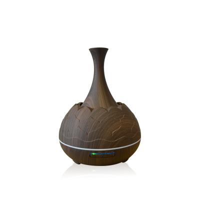 China 2020 New Technology Smart Electric Car Humidifier Baby WiFi Ultrasonic Diffuser With 400ml Aroma Oil Wood Diffuser for sale